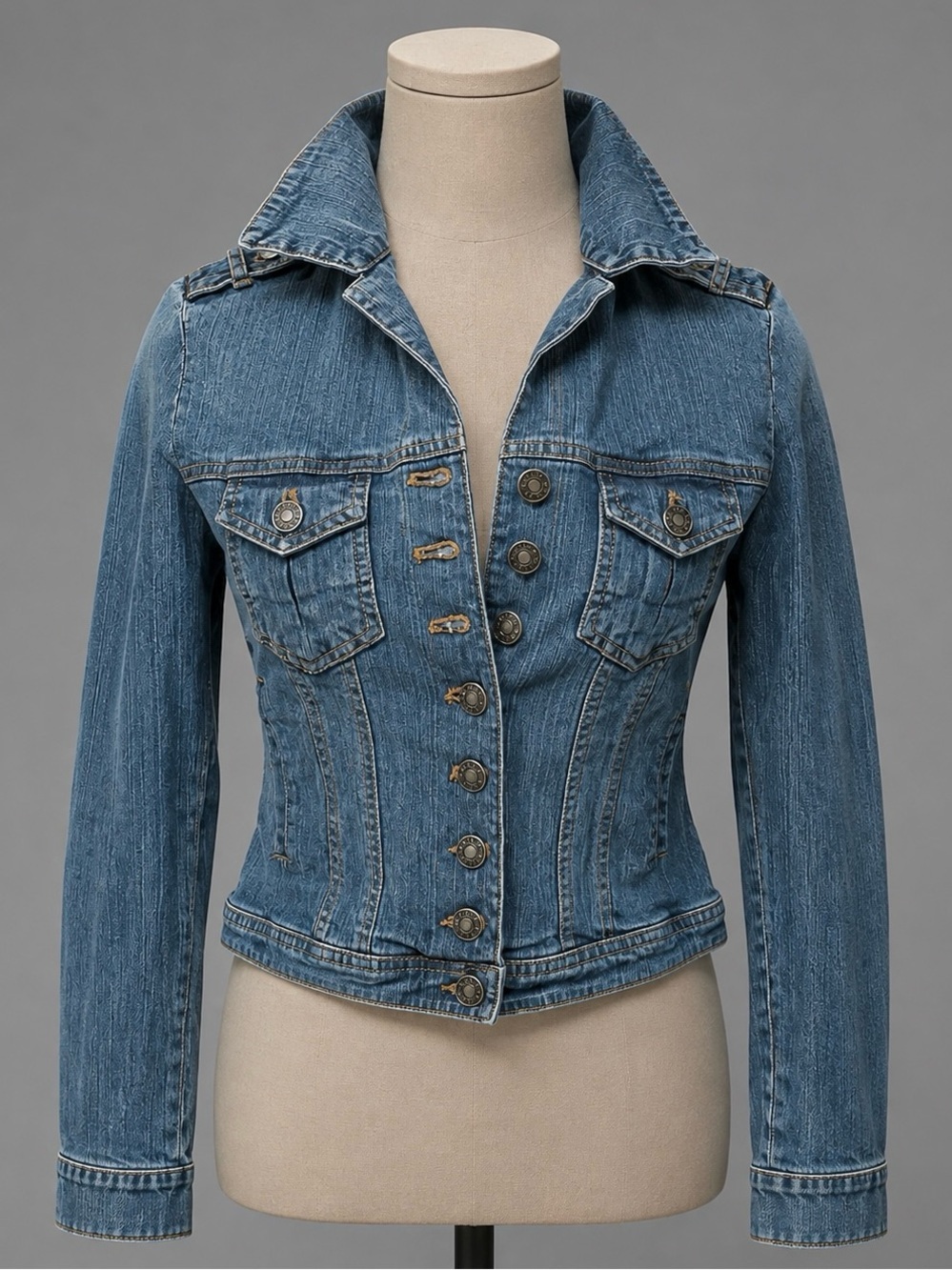 Fun cropped denim, jean jacket, small